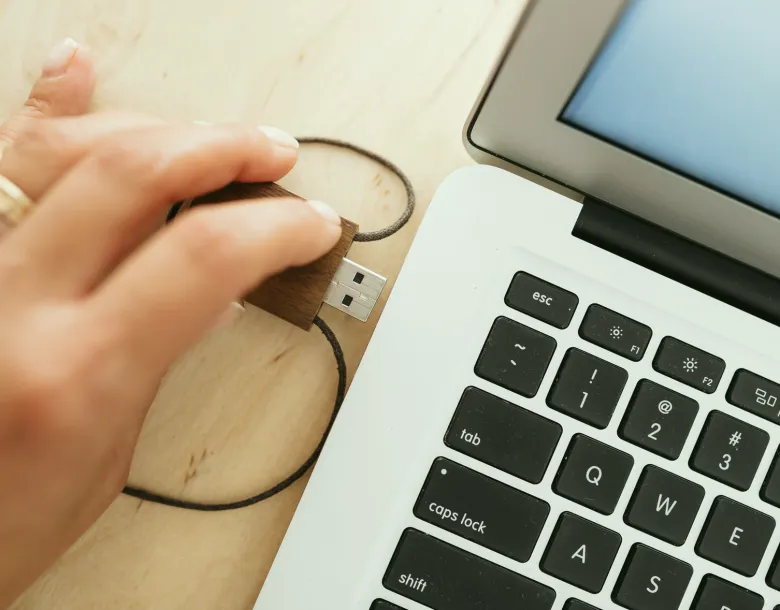 Copie vers une clé USB étiquetée